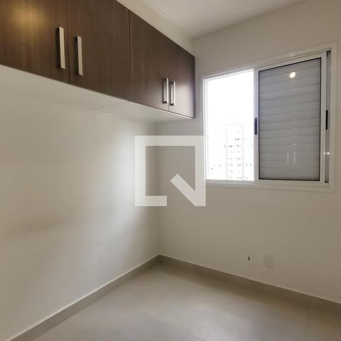 Casa à venda com 52m², 2 quartos e 1 vaga Casa à venda com 52m², 2 quartos e 1 vagaQuarto 1