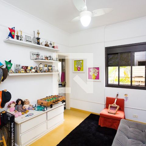 Apartamento à venda com 246m², 3 quartos e 4 vagas Apartamento à venda com 246m², 3 quartos e 4 vagassuíte 2