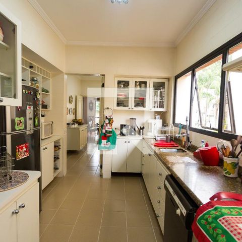 Apartamento à venda com 246m², 3 quartos e 4 vagas Apartamento à venda com 246m², 3 quartos e 4 vagasCozinha