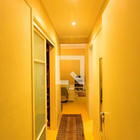 Apartamento à venda com 246m², 3 quartos e 4 vagas Apartamento à venda com 246m², 3 quartos e 4 vagassuíte 3