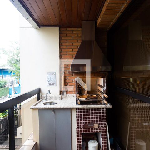 Apartamento à venda com 246m², 3 quartos e 4 vagas Apartamento à venda com 246m², 3 quartos e 4 vagasVaranda da Sala