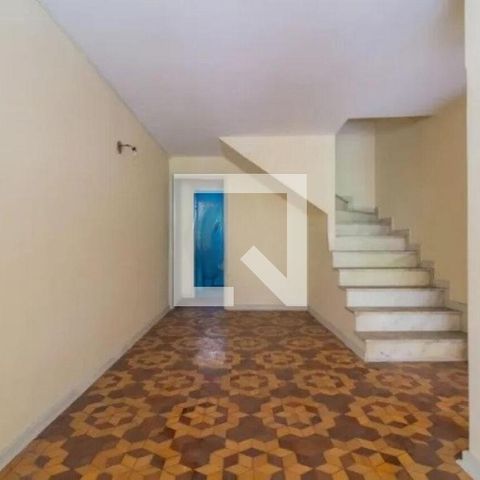 Casa à venda com 147m², 2 quartos e 2 vagas