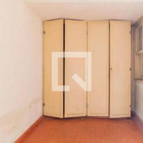 Casa à venda com 147m², 2 quartos e 2 vagas