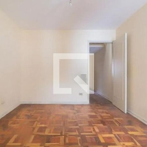 Casa à venda com 147m², 2 quartos e 2 vagas