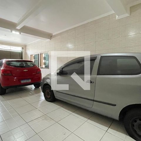 Casa à venda com 247m², 3 quartos e 4 vagasGaragem