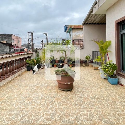 Casa à venda com 247m², 3 quartos e 4 vagasSacada 