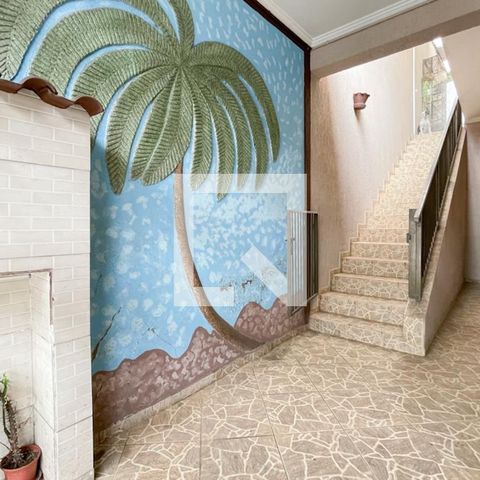 Casa à venda com 247m², 3 quartos e 4 vagasEntrada 