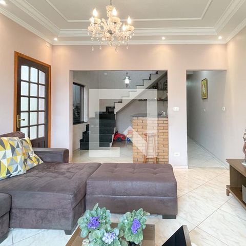 Casa à venda com 247m², 3 quartos e 4 vagasSala 