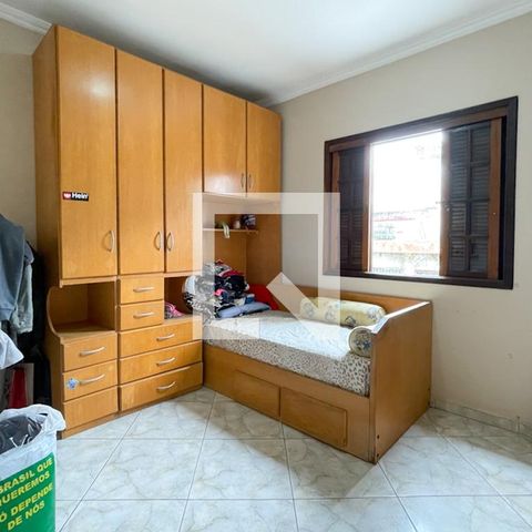 Casa à venda com 247m², 3 quartos e 4 vagasQuarto 2