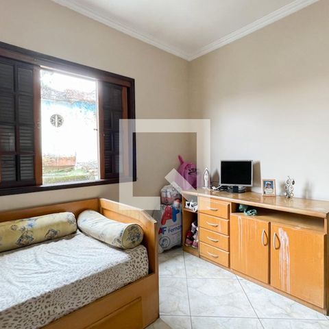 Casa à venda com 247m², 3 quartos e 4 vagasQuarto 2