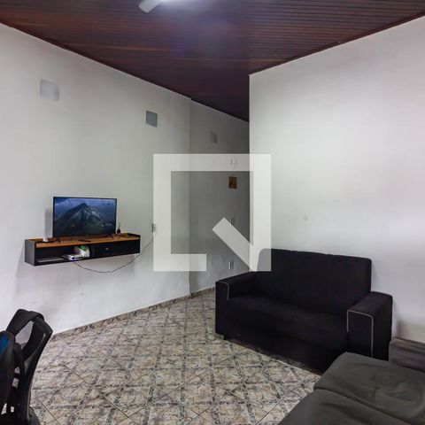 Casa à venda com 250m², 4 quartos e 2 vagas Casa à venda com 250m², 4 quartos e 2 vagasSala 2