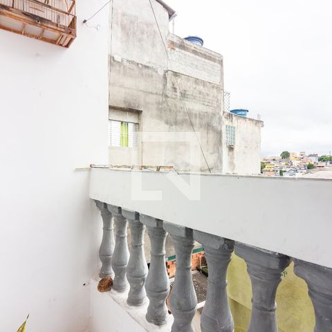 Casa à venda com 250m², 4 quartos e 2 vagas Casa à venda com 250m², 4 quartos e 2 vagasQuarto 1