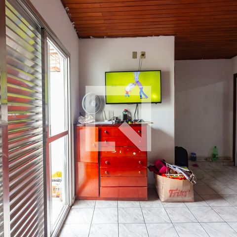 Casa à venda com 250m², 4 quartos e 2 vagas Casa à venda com 250m², 4 quartos e 2 vagasQuarto 1