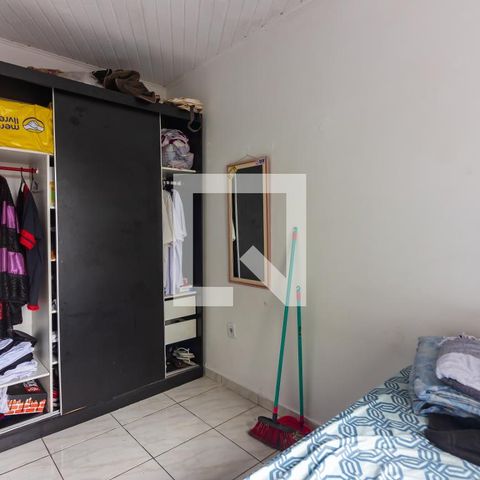 Casa à venda com 250m², 4 quartos e 2 vagas Casa à venda com 250m², 4 quartos e 2 vagasQuarto 2