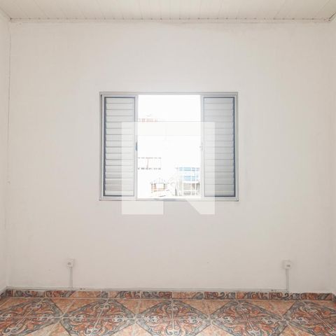 Casa à venda com 80m², 2 quartos e sem vaga Casa à venda com 80m², 2 quartos e sem vagaQuarto 2