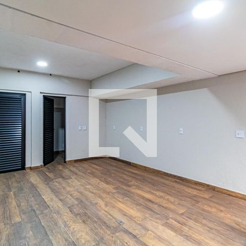 Apartamento à venda com 38m², 1 quarto e sem vaga Apartamento à venda com 38m², 1 quarto e sem vagaÁrea comum - Salão