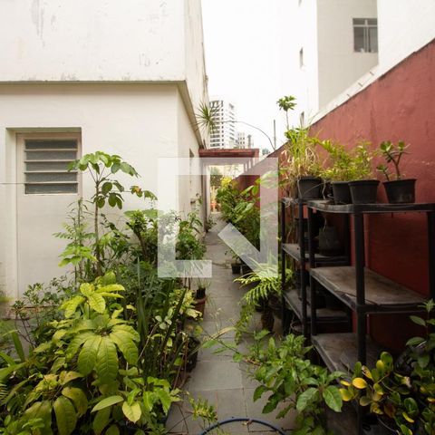 Casa para alugar com 300m², 3 quartos e 2 vagas Casa para alugar com 300m², 3 quartos e 2 vagasQuintal