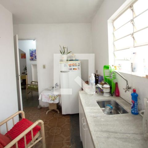 Casa para alugar com 300m², 3 quartos e 2 vagas Casa para alugar com 300m², 3 quartos e 2 vagasCozinha