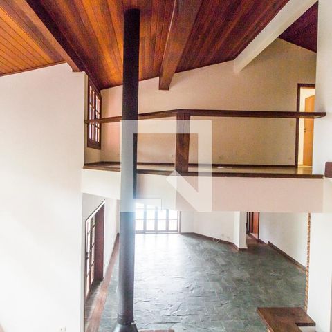 Casa de condomínio à venda com 445m², 3 quartos e 4 vagasSala de Jantar