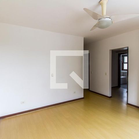Casa de condomínio à venda com 445m², 3 quartos e 4 vagasSuíte master