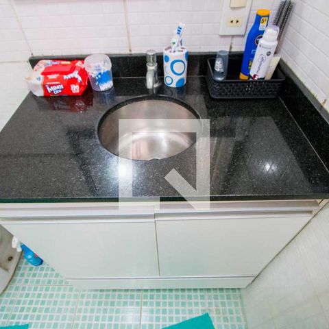 Apartamento para alugar com 98m², 3 quartos e 1 vaga Apartamento para alugar com 98m², 3 quartos e 1 vagaBanheiro social