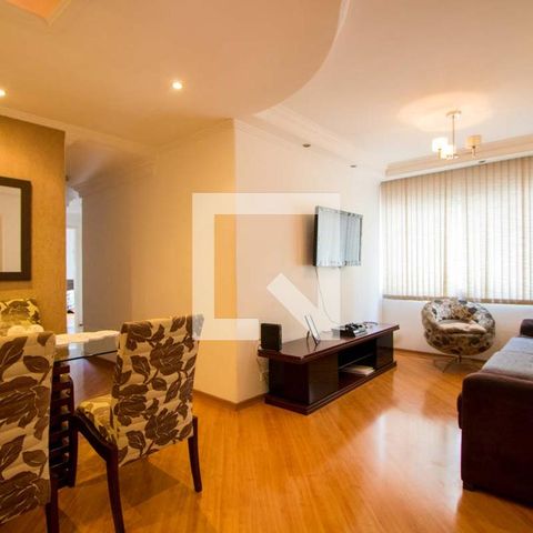 Apartamento para alugar com 98m², 3 quartos e 1 vaga Apartamento para alugar com 98m², 3 quartos e 1 vagaSala