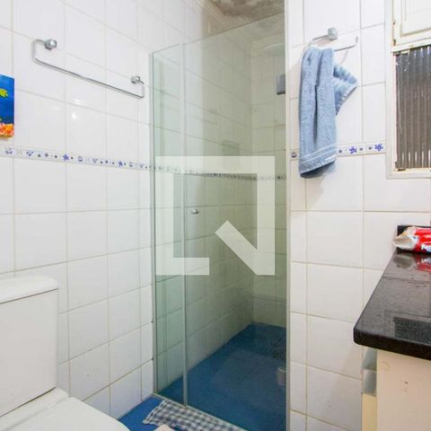 Apartamento para alugar com 98m², 3 quartos e 1 vaga Apartamento para alugar com 98m², 3 quartos e 1 vagaBanheiro do quarto 1
