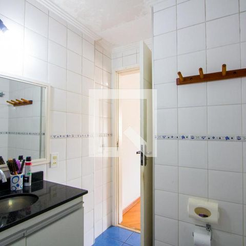 Apartamento para alugar com 98m², 3 quartos e 1 vaga Apartamento para alugar com 98m², 3 quartos e 1 vagaBanheiro do quarto 1