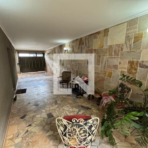 Casa para alugar com 250m², 4 quartos e 2 vagas Casa para alugar com 250m², 4 quartos e 2 vagasGaragem