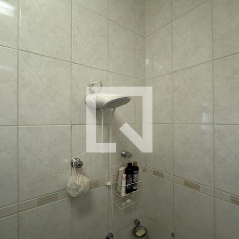 Casa para alugar com 250m², 4 quartos e 2 vagas Casa para alugar com 250m², 4 quartos e 2 vagasBanheiro da Suíte
