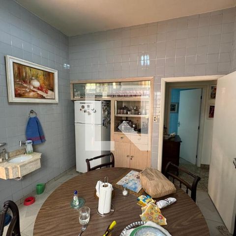 Casa para alugar com 250m², 4 quartos e 2 vagas Casa para alugar com 250m², 4 quartos e 2 vagasCopa