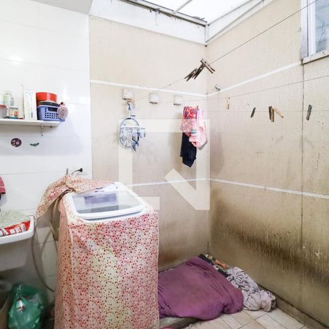 Casa à venda com 73m², 3 quartos e 1 vaga Casa à venda com 73m², 3 quartos e 1 vagaÁrea de serviço