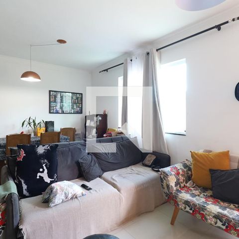 Casa à venda com 73m², 3 quartos e 1 vaga Casa à venda com 73m², 3 quartos e 1 vagaSala