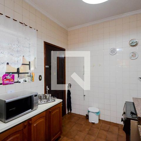 Casa à venda com 400m², 3 quartos e 6 vagasCozinha