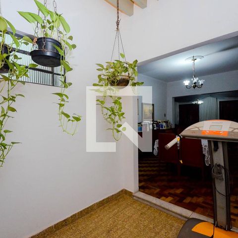 Casa à venda com 400m², 3 quartos e 6 vagasJardim de Inverno