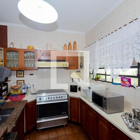 Casa à venda com 400m², 3 quartos e 6 vagasCozinha