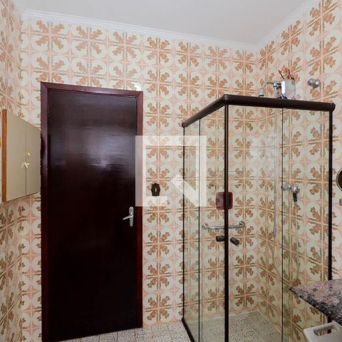 Casa à venda com 400m², 3 quartos e 6 vagasBanheiro da Suíte