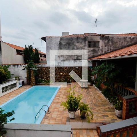 Casa à venda com 400m², 3 quartos e 6 vagasVista do Quarto 2