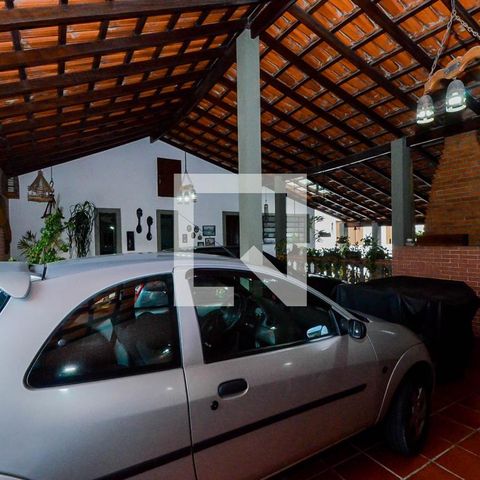 Casa à venda com 400m², 3 quartos e 6 vagasGaragem