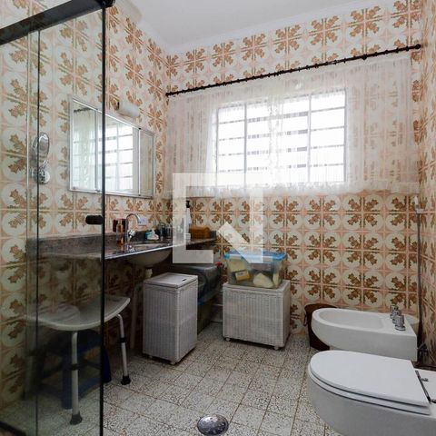 Casa à venda com 400m², 3 quartos e 6 vagasBanheiro da Suíte