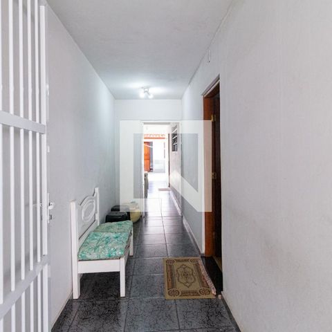 Casa à venda com 180m², 3 quartos e 2 vagas Casa à venda com 180m², 3 quartos e 2 vagasHall de entrada