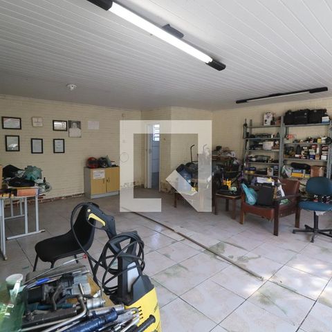 Casa à venda com 132m², 3 quartos e 5 vagaspredio comercial
