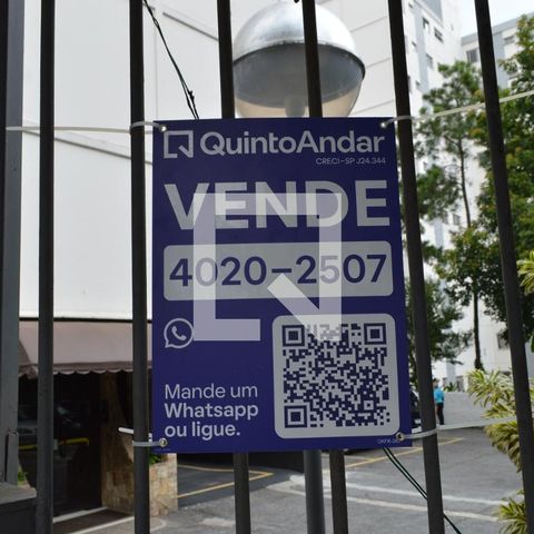 Apartamento à venda com 57m², 2 quartos e 1 vagaPlaquinha