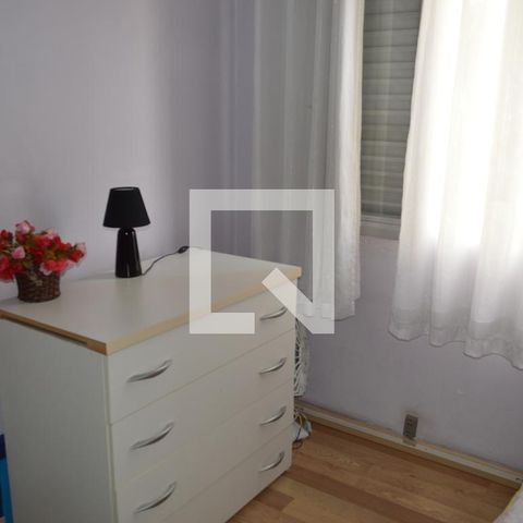 Apartamento à venda com 57m², 2 quartos e 1 vagaQuarto 2