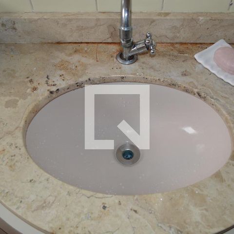 Apartamento à venda com 57m², 2 quartos e 1 vagaBanheiro