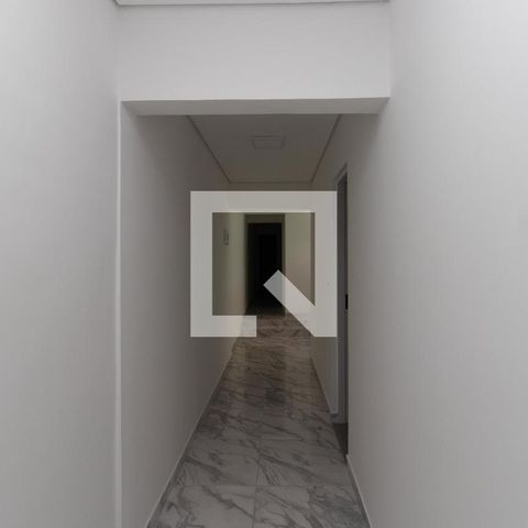 Casa à venda com 119m², 4 quartos e 1 vaga Casa à venda com 119m², 4 quartos e 1 vagaCorredor dos Quartos