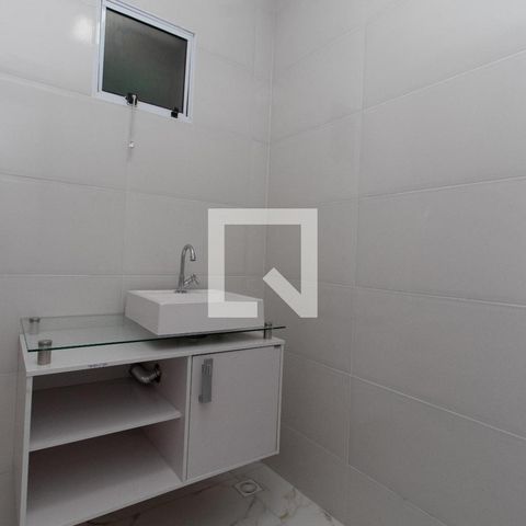 Casa à venda com 119m², 4 quartos e 1 vaga Casa à venda com 119m², 4 quartos e 1 vagaBanheiro de Serviço