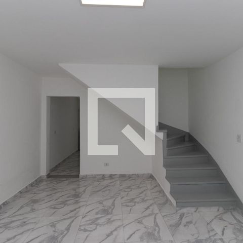 Casa à venda com 119m², 4 quartos e 1 vaga Casa à venda com 119m², 4 quartos e 1 vagaSala