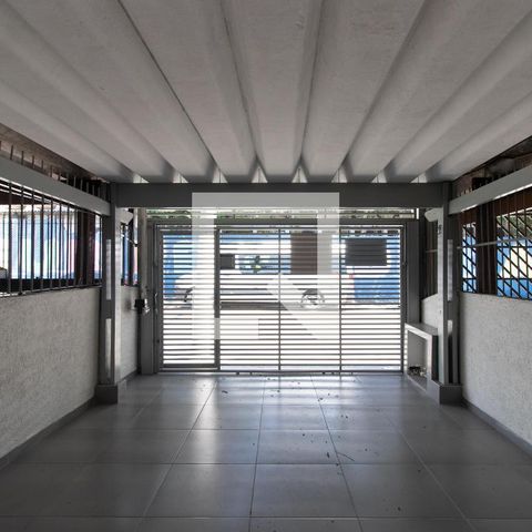 Casa à venda com 119m², 4 quartos e 1 vaga Casa à venda com 119m², 4 quartos e 1 vagaGaragem
