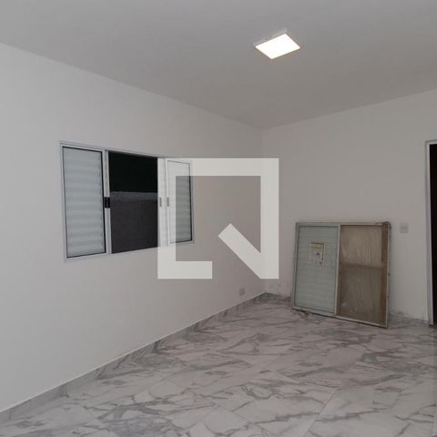 Casa à venda com 119m², 4 quartos e 1 vaga Casa à venda com 119m², 4 quartos e 1 vagaQuarto de Serviço